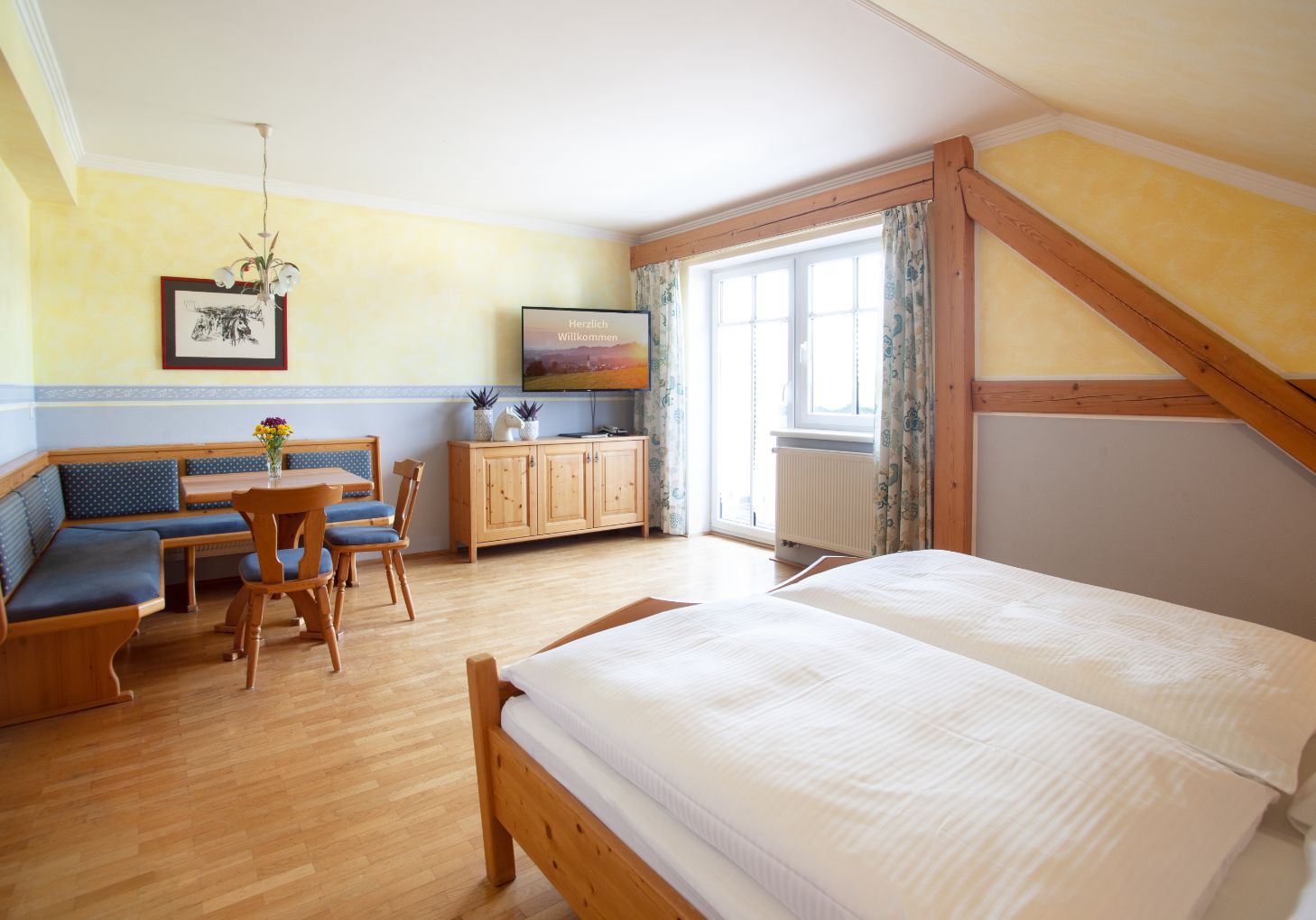 pichlerhof-doppelzimmer-tradition-familienhotel03